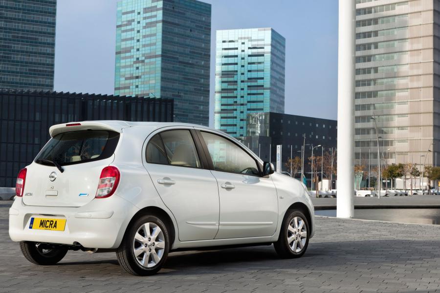  Nissan Micra Shiro Edition 2012 года  (фото 3 из 4)